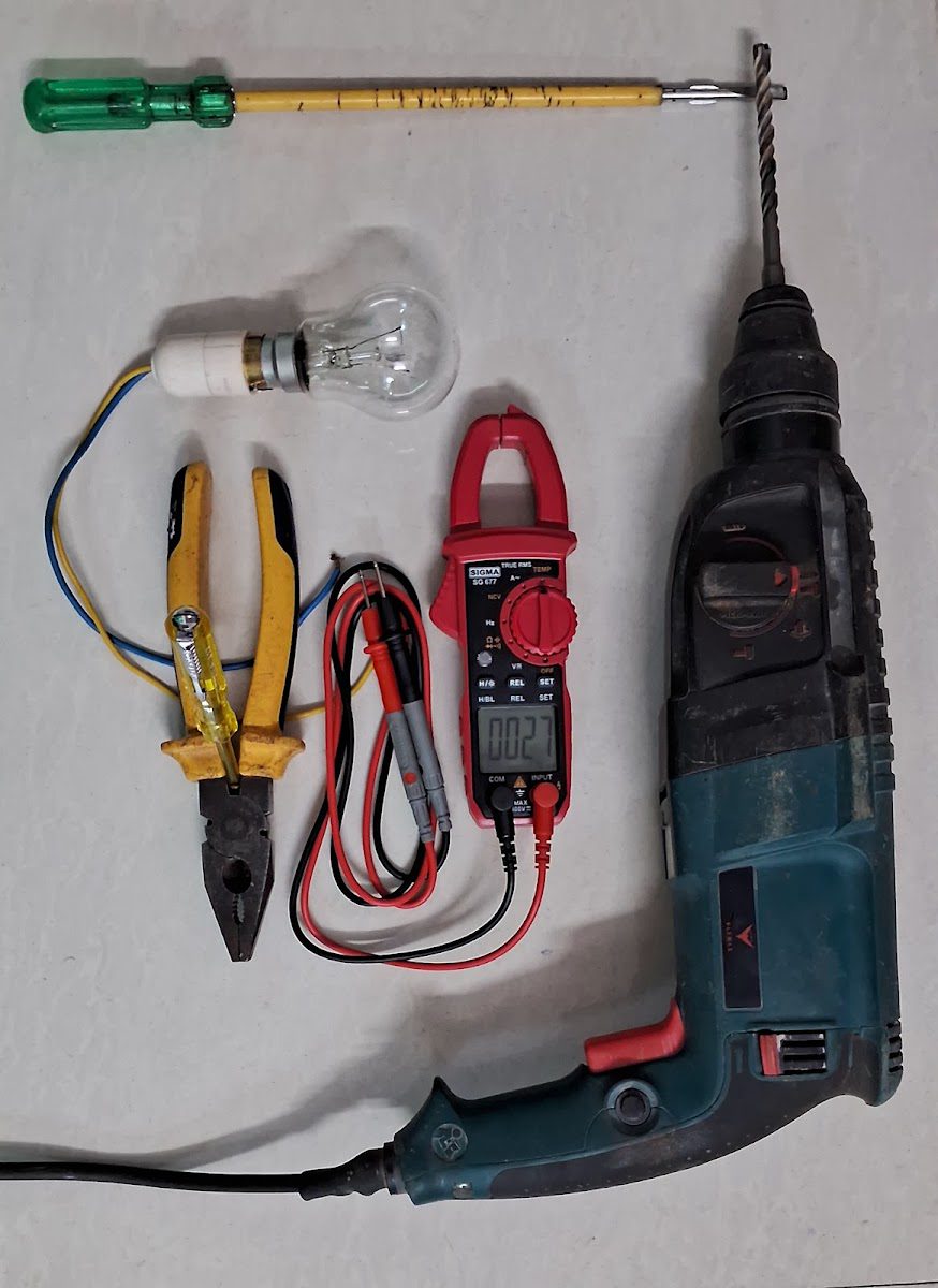 Azam Electrician work solutions