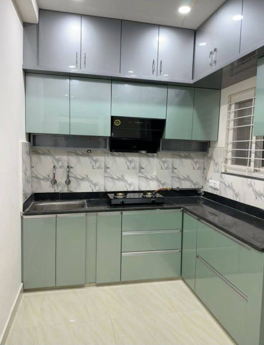 Carpenter. Vs Furniture & Home Solution
