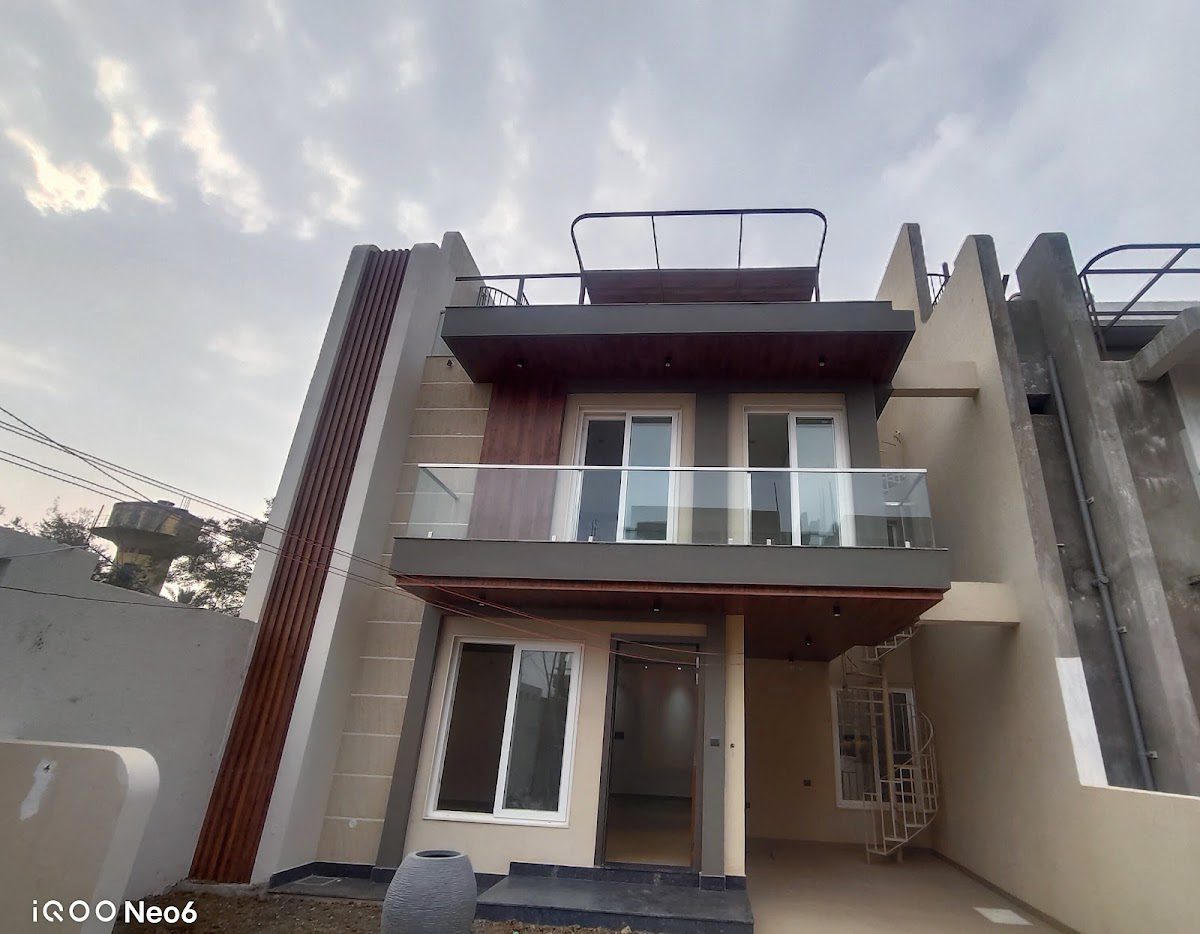 Vardhman Constructions